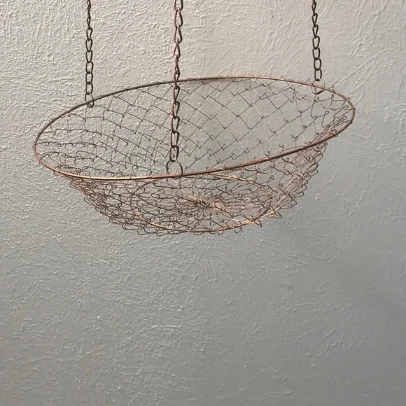 Vintage 3 tier hanging round metal copper color fruit vegetable hanger not hung - Picture 3 of 12